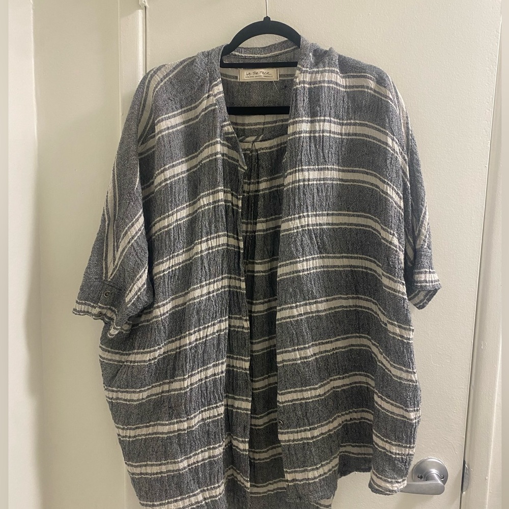 We The Free oversized button-up in XS!